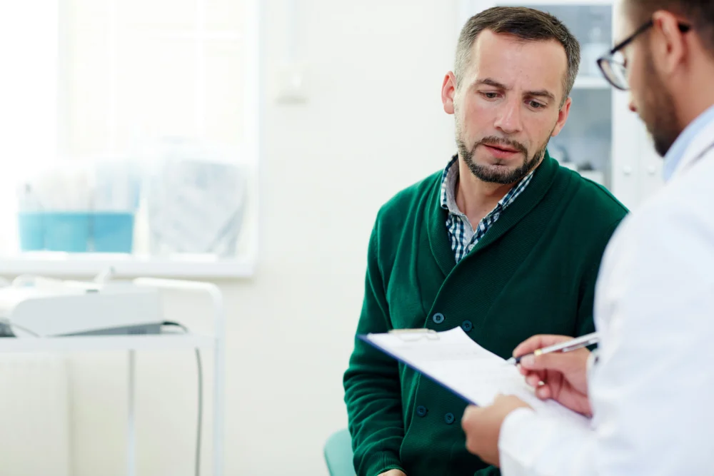 therapist gathering info from benzo addiction patient in Memphis, TN