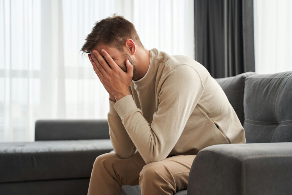 how to help someone going through withdrawal